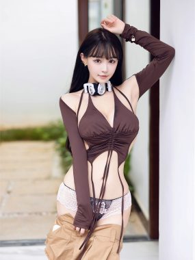 朱可儿：透明连裤袜中的青春诱惑