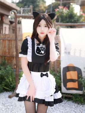 XiuRen 秀人 Vol.8964 桃妖夭高清图片户外风尚：牛仔短裤映衬青春魅力