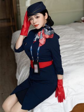 2024.05.27 No.8604 汐汐爱吃草莓 高清网盘下载