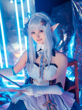 白莉爱吃巧克力(真爱无码版)COS图集合集下载[持续更新]