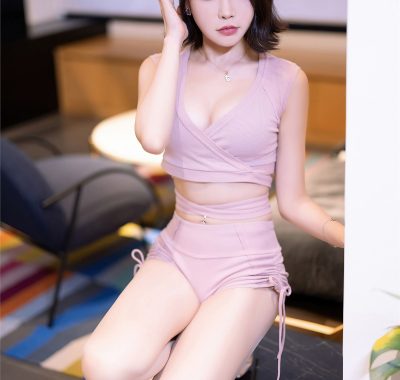 XiuRen 秀人 Vol.8836 徐莉芝·水色年华：玻璃杯中的婉约与裙摆