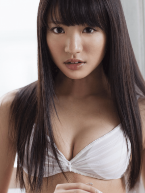 志田友美「制服を脱ぎ去る日」