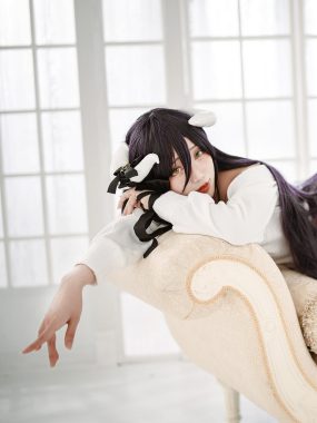 切切celia cos美女图集合集下载