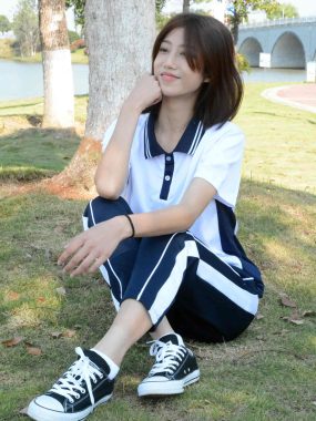 爱月下 美足丝袜全套5期 34GB 4K照片作品+视频合集下载